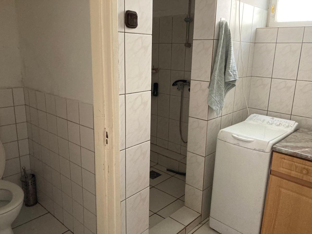 Leander Vendeghaz Apartment Gyongyos Luaran gambar